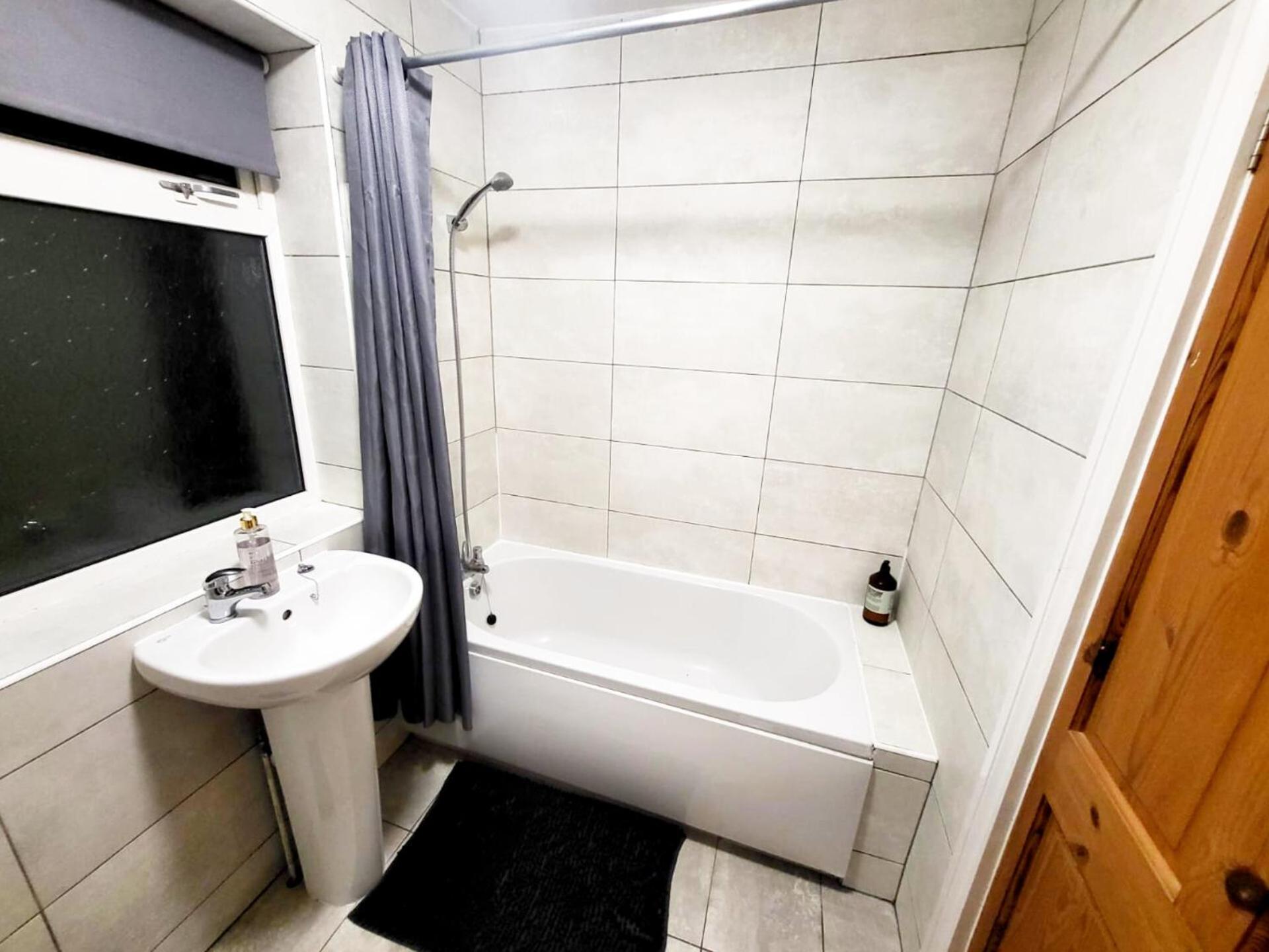 Comfortable Stay - Santuary Kingston upon Hull Exterior photo